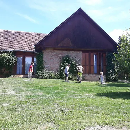 Vadszolos Porta Guest house