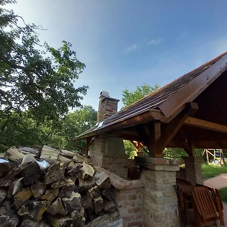 Vadszőlős Porta * Ispánk