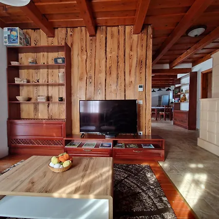 Vadszolos Porta Guest house Ispank