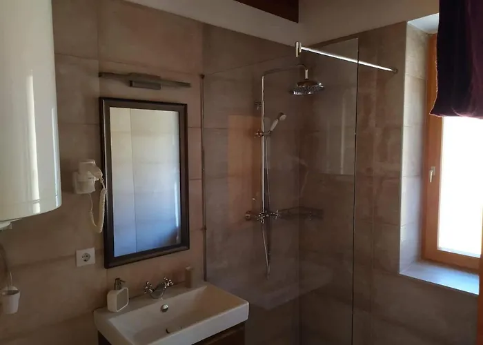Vadszolos Porta *